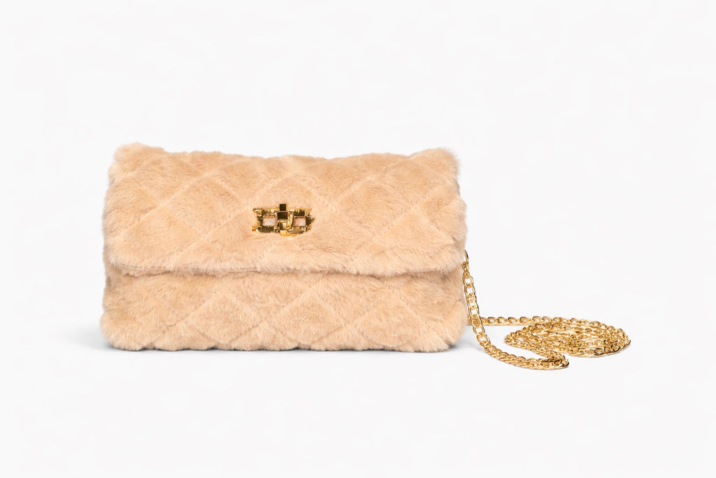 Καπιτονέ Γούνινη Τσάντα Ώμου σε Μπεζ με Χρυσή Αλυσίδα
